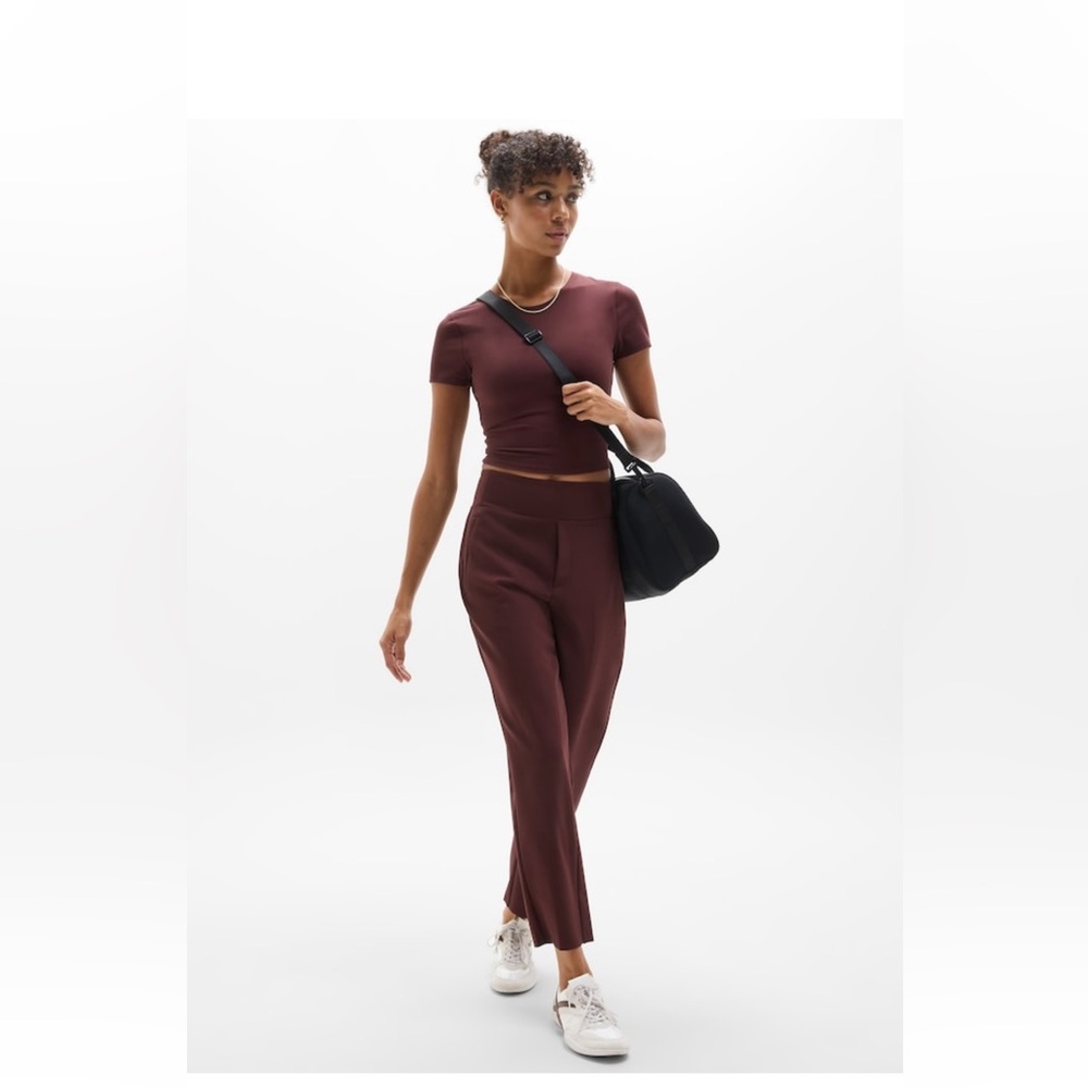 NWT-Athleta Maroon Endless Pant, Size 12, 6/P - Picture 2 of 9